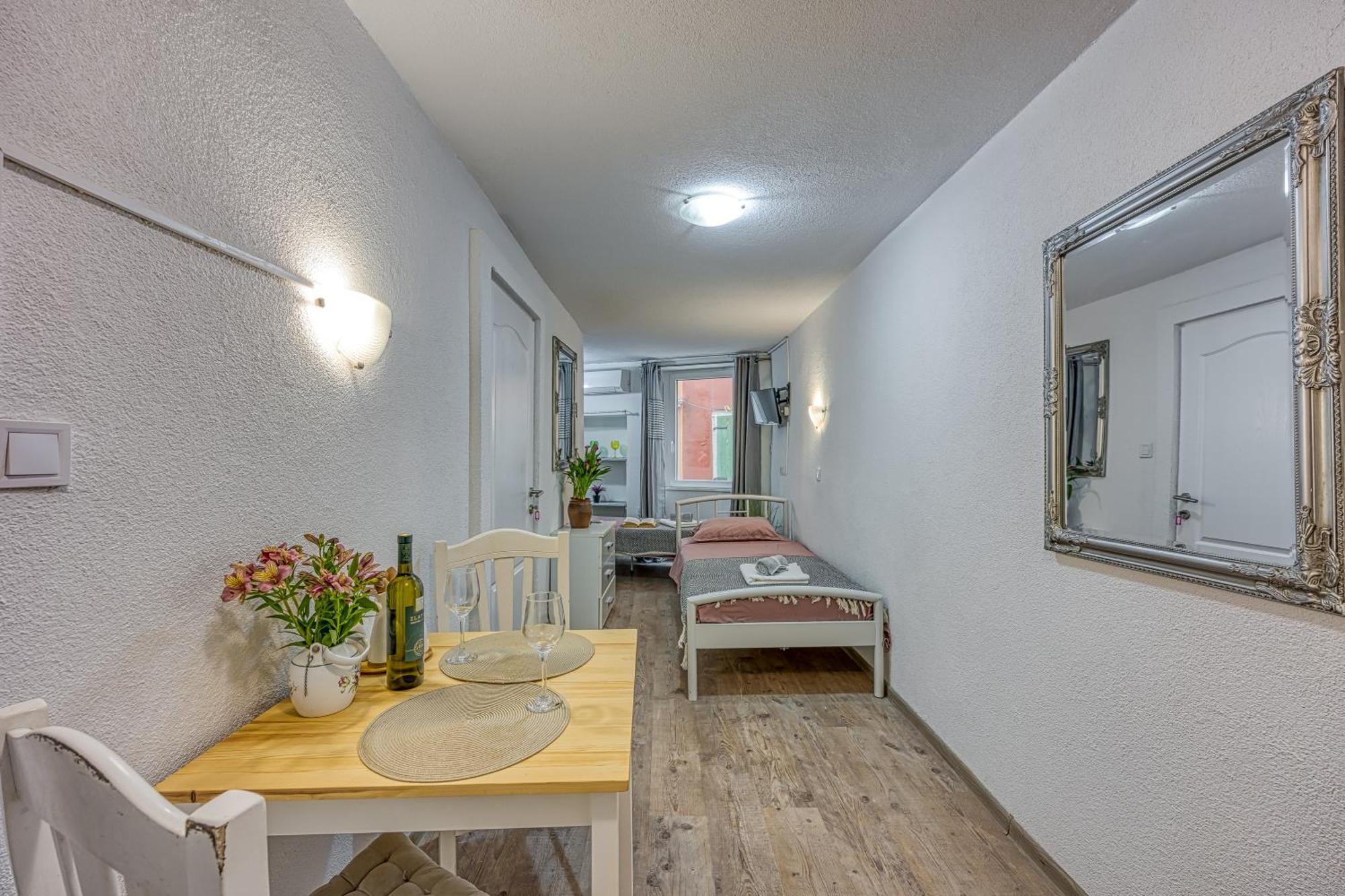 Studio Katarina Rovinj Exteriör bild